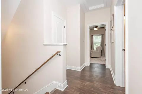Entry Way - 2000 River Bluffs Dr, Vancleave, MS 39565 photo 4 of 5