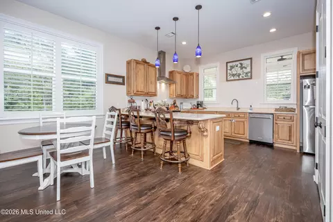 Kitchen - 2000 River Bluffs Dr, Vancleave, MS 39565 photo 7 of 7