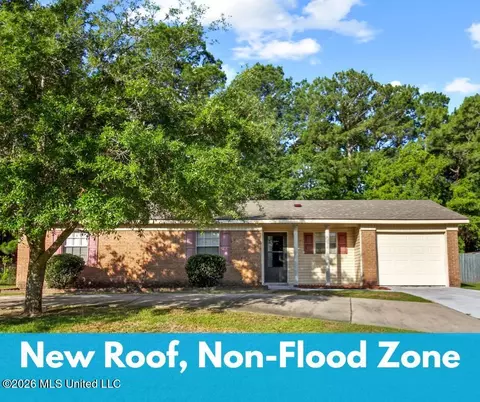 2719 Camino Camino Grande St, Gautier, MS 39553