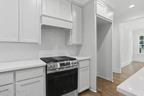 Kitchen - 820 Fairview St, Jackson, MS 39202 photo 4 of 4