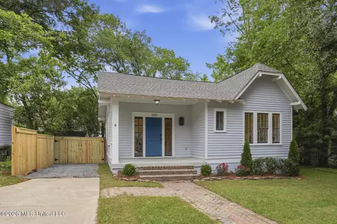 Exterior - 820 Fairview St, Jackson, MS 39202 photo 2 of 7