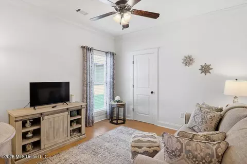 Bedroom - 715 Prosperity Xing, Flowood, MS 39232 photo 4 of 4