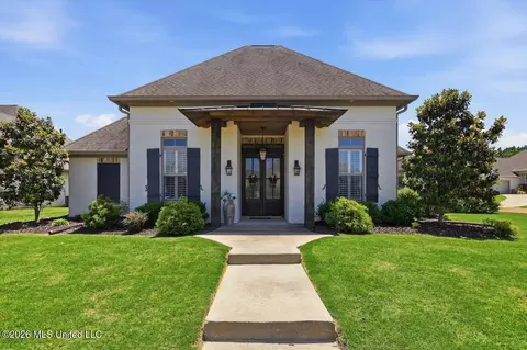 715 Prosperity Xing, Flowood, MS 39232