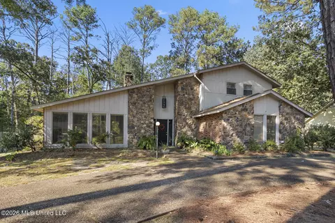 103 Redbud Trl, Brandon, MS 39047 photo 2