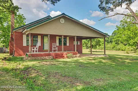 Exterior - 340 E Bond Rd, Wiggins, MS 39577 photo 2 of 4