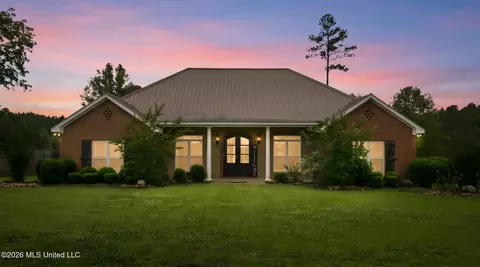 349 C Stringer Rd, Magee, MS 39111