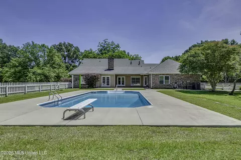 Exterior - 104 Brookside Pl, Madison, MS 39110 photo 20 of 22