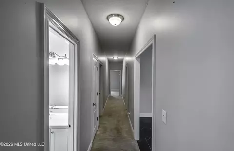 Entry Way - 104 Brookside Pl, Madison, MS 39110 photo 3 of 4