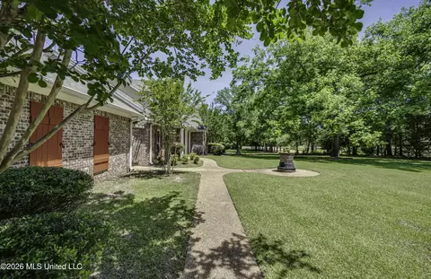 Exterior - 104 Brookside Pl, Madison, MS 39110 photo 6 of 22