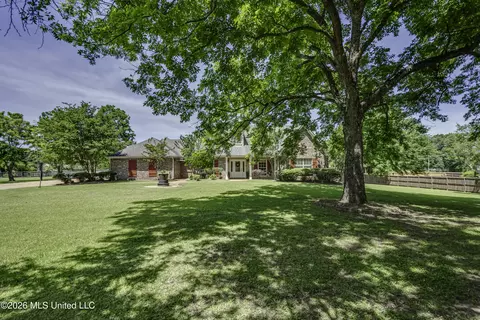 Exterior - 104 Brookside Pl, Madison, MS 39110 photo 5 of 22