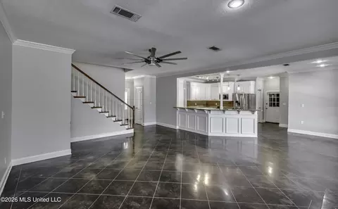 Living - 104 Brookside Pl, Madison, MS 39110 photo 4 of 6
