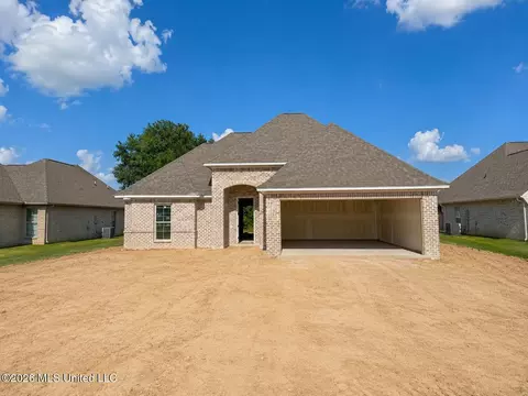 414 Baleigh Way, Canton, MS 39046
