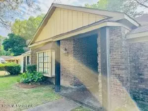 5055 Romany Dr, Jackson, MS 39211 photo 5