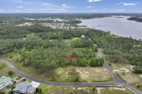 0 Hummingbird Ln, Biloxi, MS 39532
