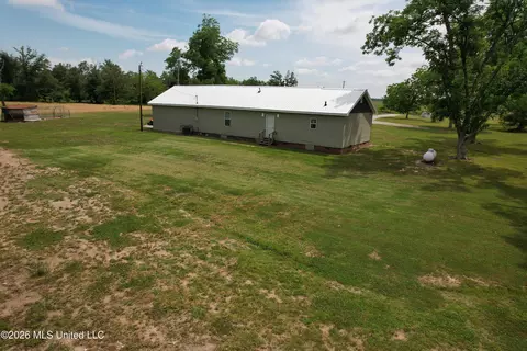 Exterior - 99 N Wade Rd, Drew, MS 38737 photo 3 of 5