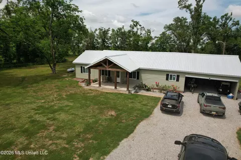 Exterior - 99 N Wade Rd, Drew, MS 38737 photo 2 of 5