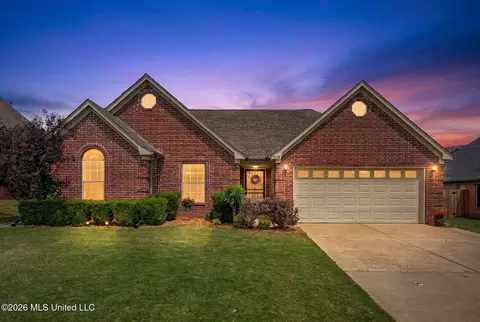 5918 Stafford Dr, Southaven, MS 38671