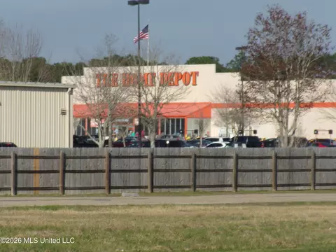 944 Cedar Lake Rd, Biloxi, MS 39532 photo 5