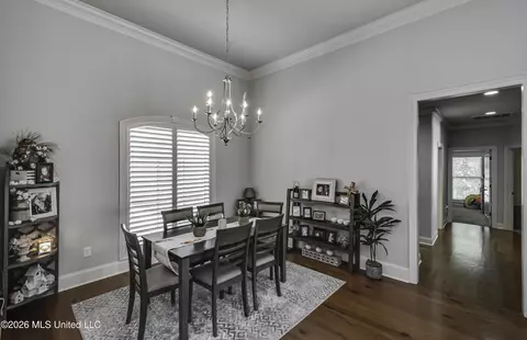 Dining - 518 Devereaux Dr, Brandon, MS 39042 photo 1 of 2