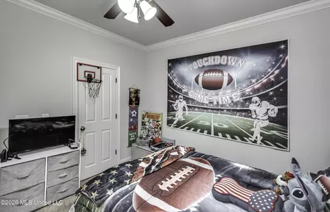 Bedroom - 518 Devereaux Dr, Brandon, MS 39042 photo 5 of 12