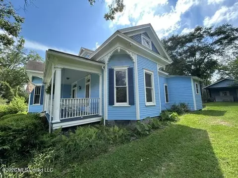 Exterior - 430 3rd St, Mccomb, MS 39648 photo 19 of 20