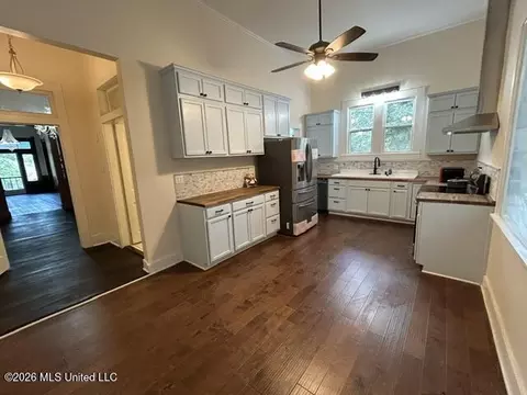 Kitchen - 430 3rd St, Mccomb, MS 39648 photo 2 of 6
