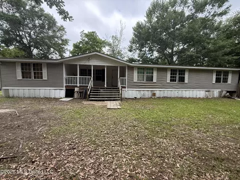 8820 Point Aux Chenes Rd, Ocean Springs, MS 39564