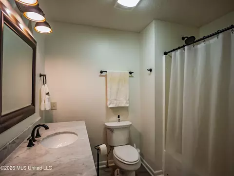 Bath - 447 Cedar Hts, Pope, MS 38658 photo 1 of 2