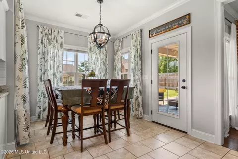 Dining - 569 Walkers Way, Hernando, MS 38632 photo 1 of 1