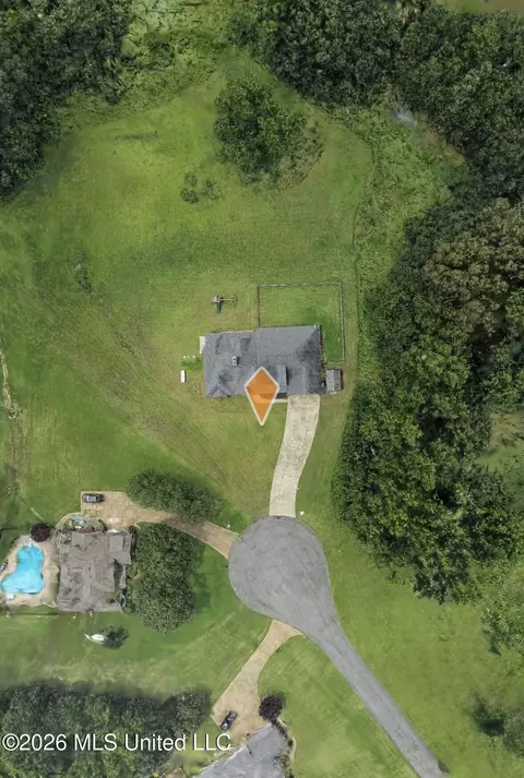 View/Area - 4065 Misty Oaks Cv, Nesbit, MS 38651 photo 3 of 6