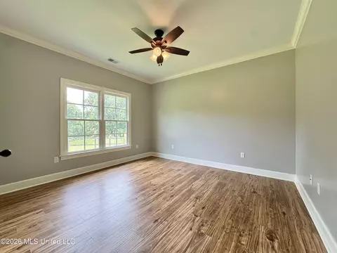 Bedroom - 4065 Misty Oaks Cv, Nesbit, MS 38651 photo 2 of 2