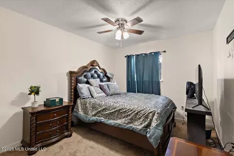 Bedroom - 1255 E County Line Rd #L7, Jackson, MS 39211 photo 1 of 3