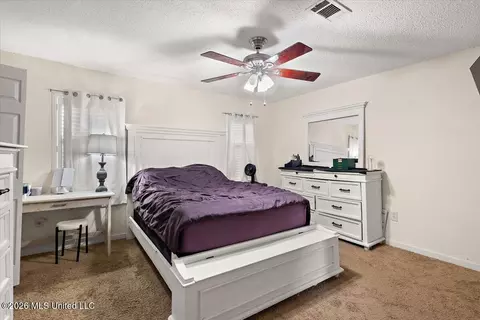 Bedroom - 1255 E County Line Rd #L7, Jackson, MS 39211 photo 2 of 3