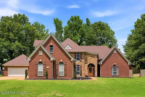 1534 Headin Ln, Southaven, MS 38672