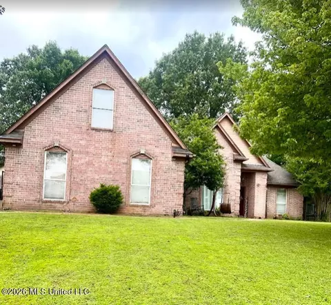 5409 Doe Ln, Southaven, MS 38671