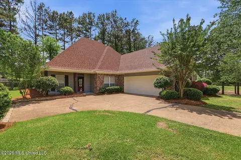 Exterior - 103 Hartfield Dr, Madison, MS 39110 photo 2 of 8