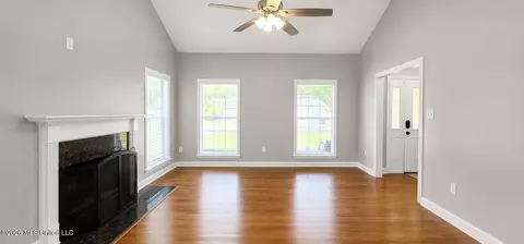 Living - 730 Kahala Dr, Diamondhead, MS 39525 photo 3 of 3