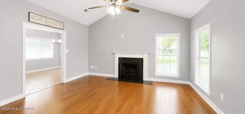 Living - 730 Kahala Dr, Diamondhead, MS 39525 photo 1 of 3