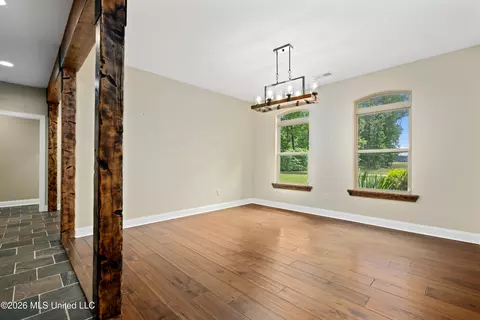Dining - 568 Woodford Cv, Hernando, MS 38632 photo 1 of 2