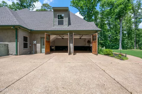 Other - 568 Woodford Cv, Hernando, MS 38632 photo 9 of 12