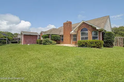 Exterior - 2594 Brighton Cir, Biloxi, MS 39531 photo 2 of 4