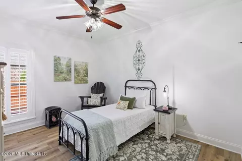 Bedroom - 112 Meadow Pointe Cv, Brandon, MS 39042 photo 4 of 4