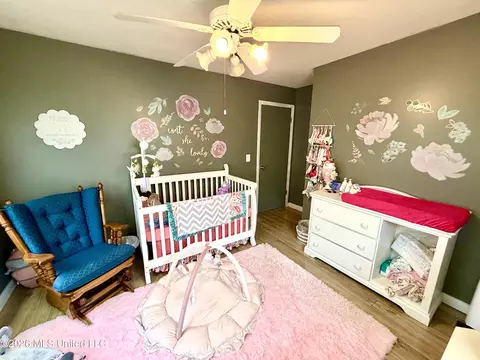 Bedroom - 1602 Martin Ln, Brookhaven, MS 39601 photo 2 of 5