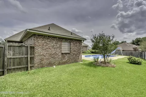 Exterior - 125 Bradfield Rd, Madison, MS 39110 photo 6 of 14