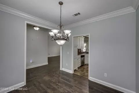 Entry Way - 125 Bradfield Rd, Madison, MS 39110 photo 6 of 9