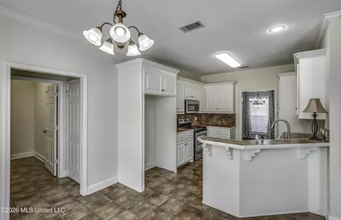 Other - 125 Bradfield Rd, Madison, MS 39110 photo 2 of 12
