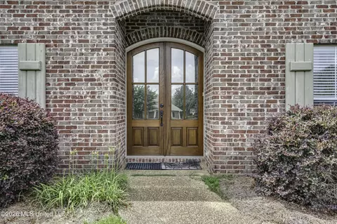 Entry Way - 125 Bradfield Rd, Madison, MS 39110 photo 9 of 9