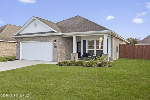 7336 Shearwater Way, Ocean Springs, MS 39564