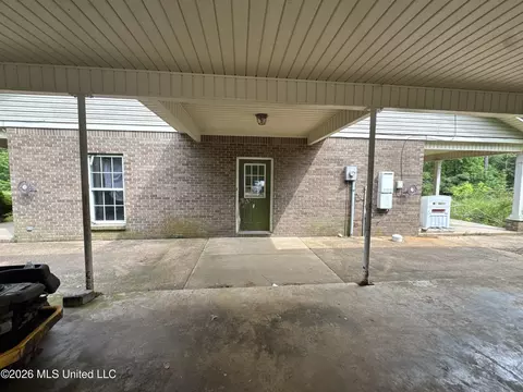 213 Denton Rd, Holcomb, MS 38940 photo 5