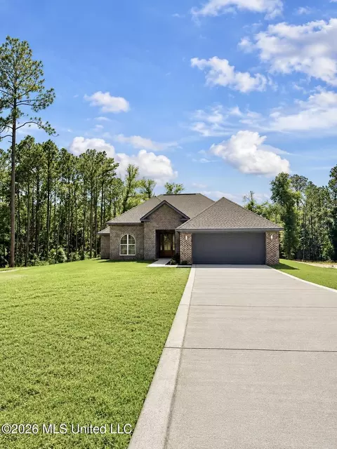 295 Inland Beach Rd, Lucedale, MS 39452